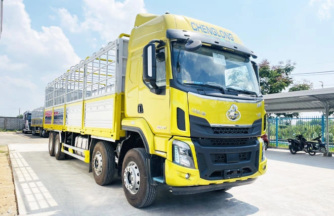 XE TẢI THÙNG 4 CHÂN CHENGLONG H5 8x4 290HP